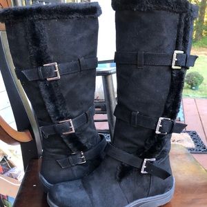 Ladies black boots